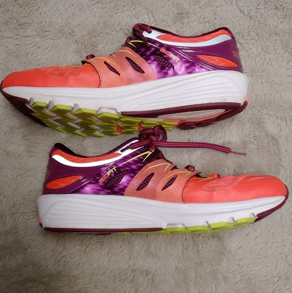 Saucony Womens Zealot Iso 2 Running Shoe - Picture 3 of 13